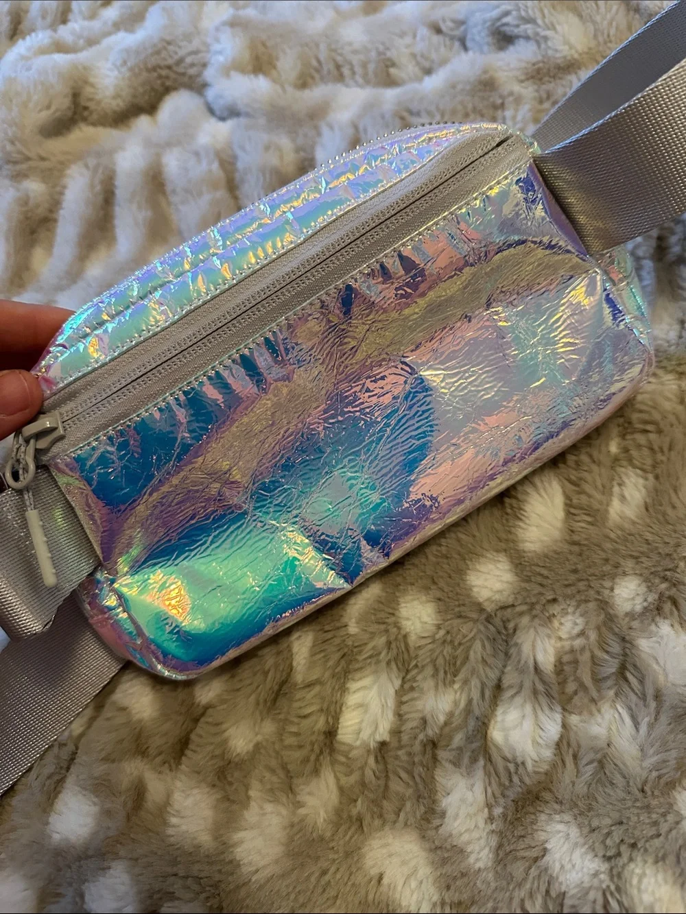 Lululemon Iridescent fanny pack 1L